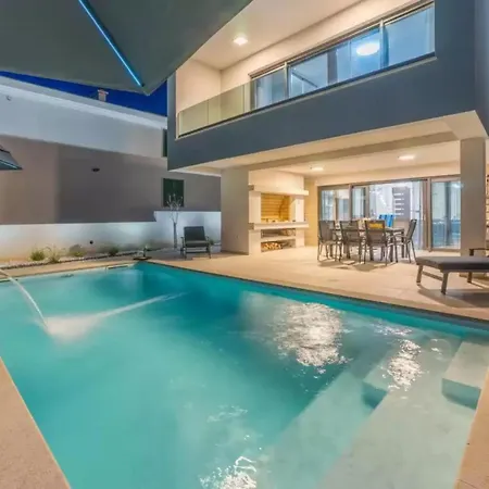 Villa Seaview 032 With Heated Pool *