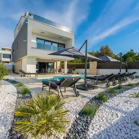 Seaview 032 With Heated Pool Villa
